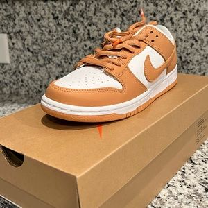 NWT Nike SB Dunk Low Pro ISO LT Cognac size  7M / 8.5W